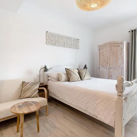 Los Alamos Holiday Studio شقة توريمولينوس